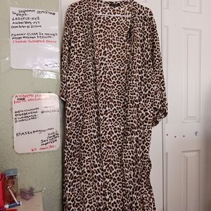 3X$30   Jessica Simpson  Kimono Robe Animal PrintViscose Long open front USED